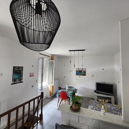 Appartement Duplex F2 Tout Confort Proche Centre Ville Avec Parking Gratuit Montlucon Ngoại thất bức ảnh