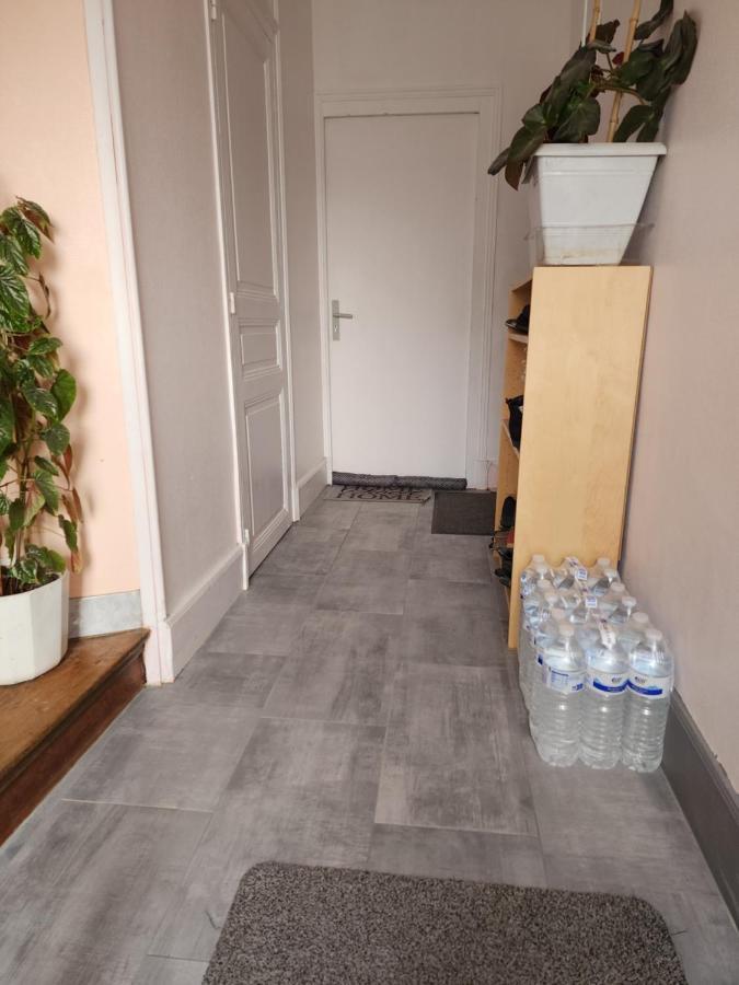 Appartement Duplex F2 Tout Confort Proche Centre Ville Avec Parking Gratuit Montlucon Ngoại thất bức ảnh